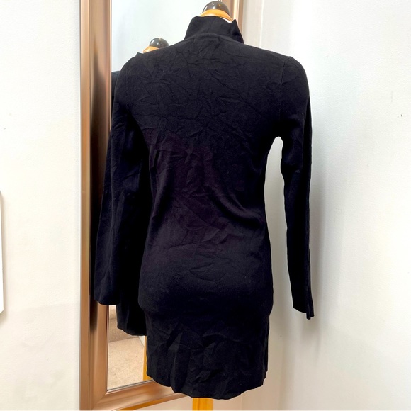 Cable and Gauge mock neck knit dress. - Picture 4 of 5